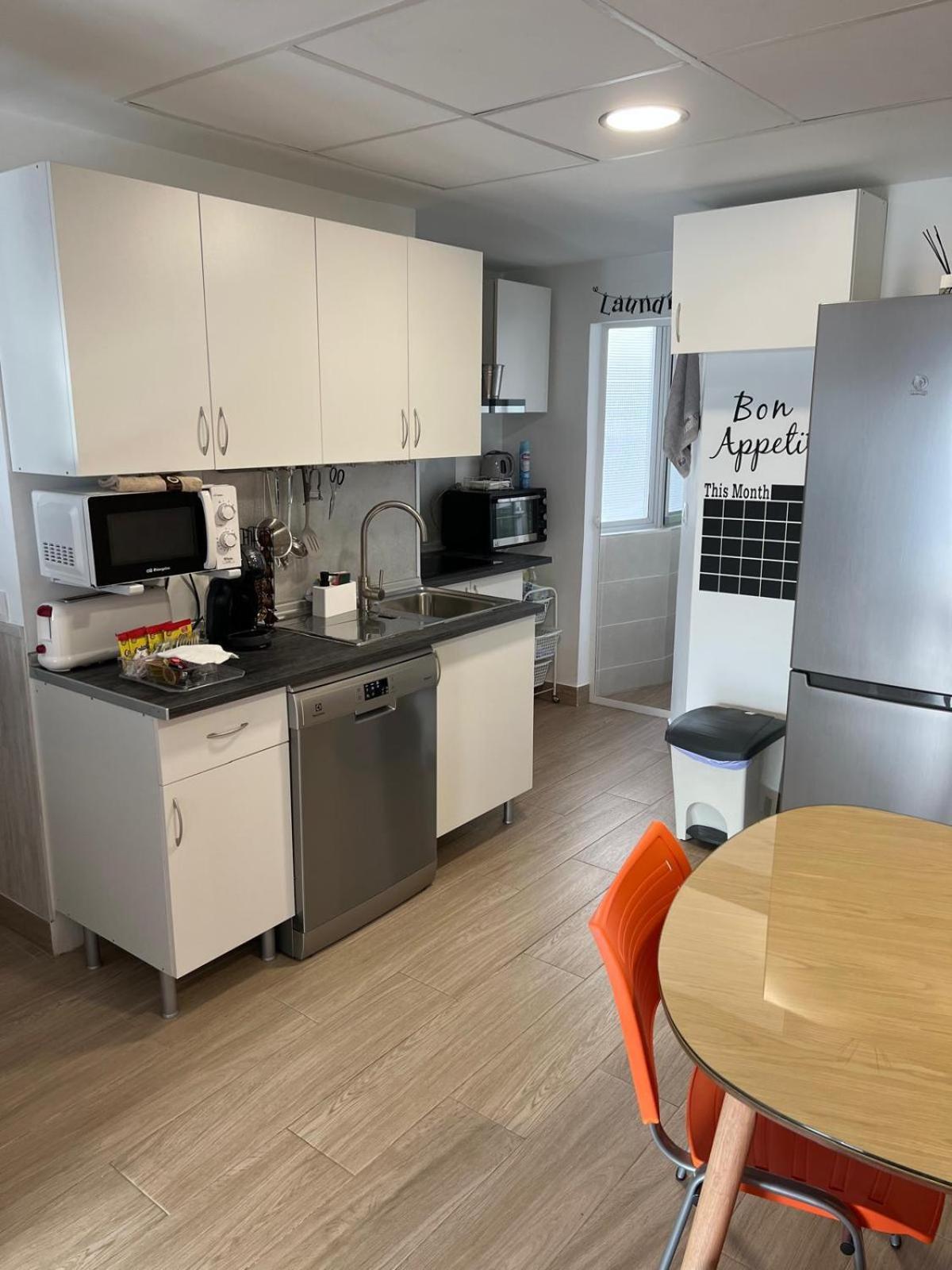 H&H Suite Espectacular Apartamento En El Centro De Гранада Екстериор снимка