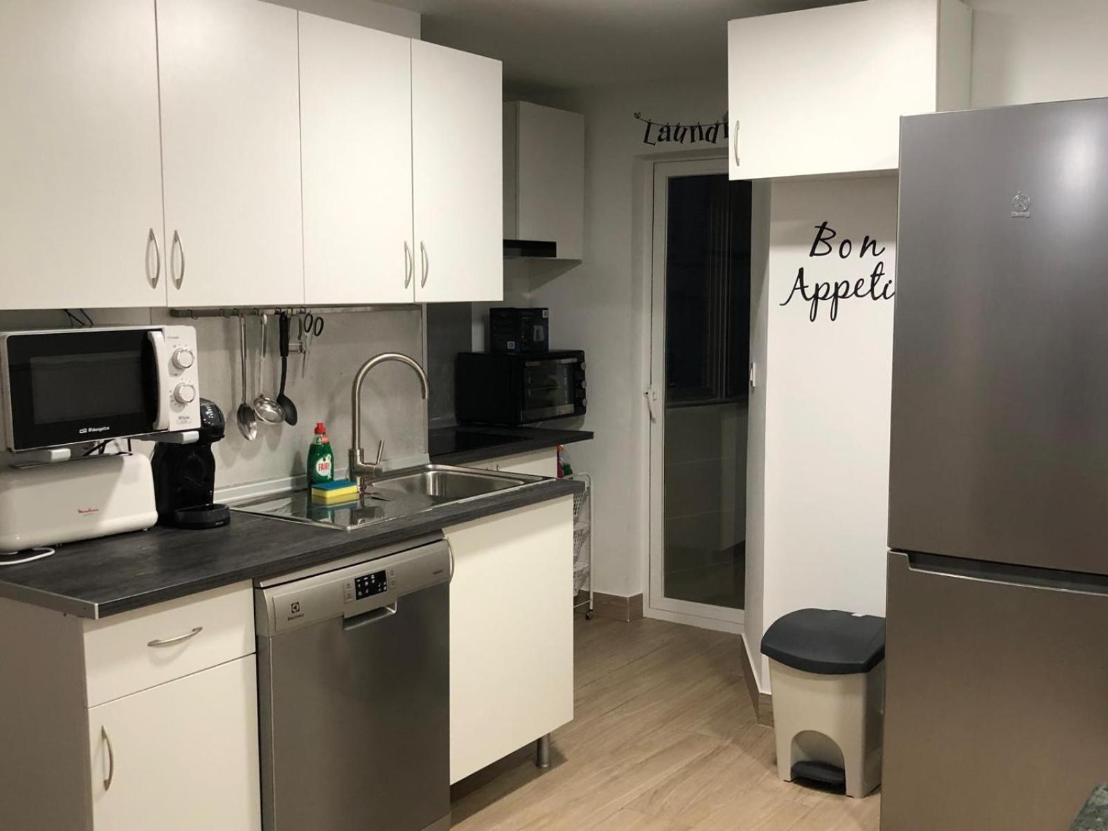 H&H Suite Espectacular Apartamento En El Centro De Гранада Екстериор снимка