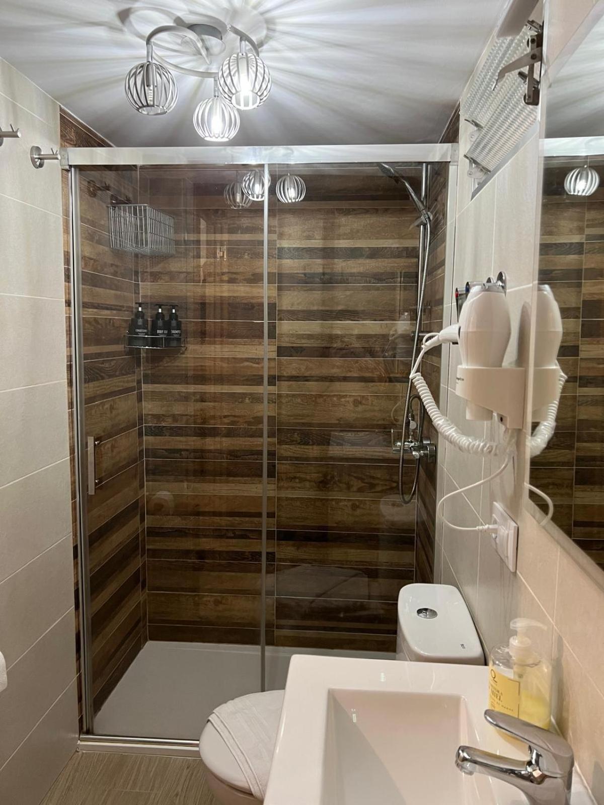 H&H Suite Espectacular Apartamento En El Centro De Гранада Екстериор снимка